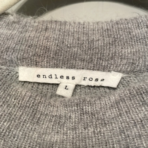 ENDLESS ROSE ANGORA SWEATER SIZE L - Picture 4 of 5
